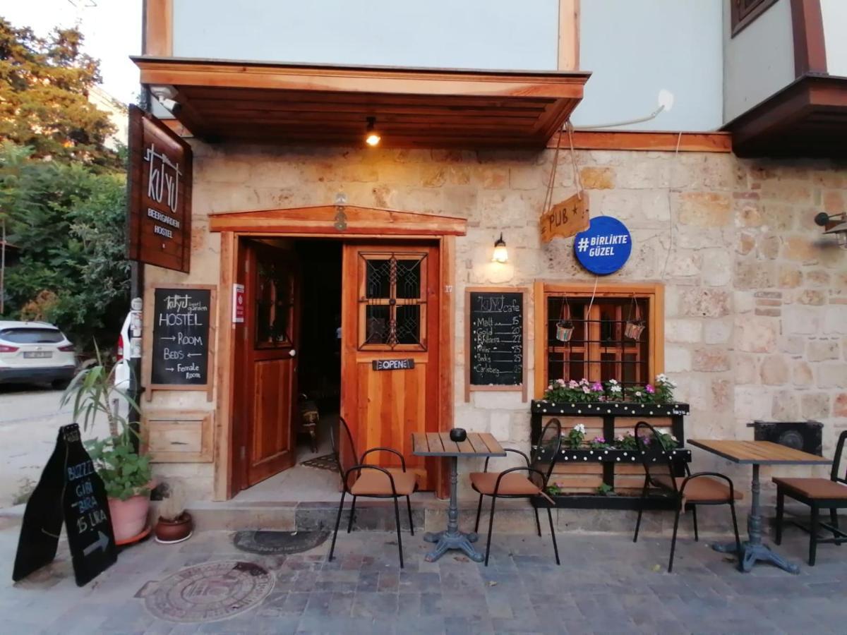 Kuyu Beergarden Hostel Antalya Eksteriør billede